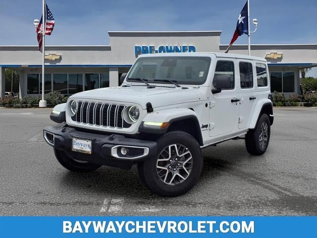 2025 Jeep Wrangler 4-Door Sahara 4x4