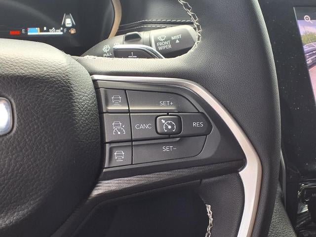 2025 Jeep Grand Cherokee Altitude 4x2