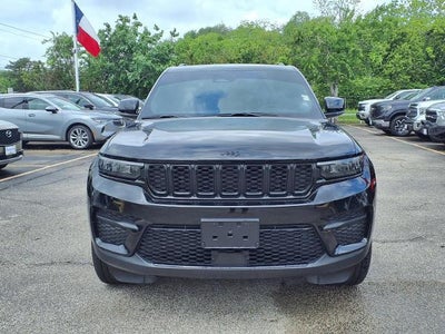 2025 Jeep Grand Cherokee Altitude 4x2