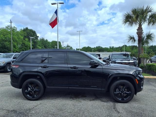 2025 Jeep Grand Cherokee Altitude 4x2
