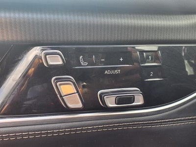 2024 Jeep Grand Wagoneer Series II Obsidian