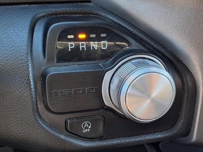 2024 RAM 1500 Laramie Crew Cab 4x2 5'7" Box