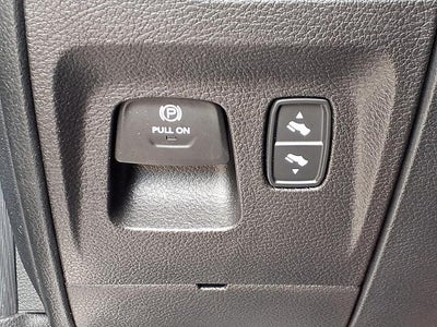 2025 RAM 1500 Lone Star Crew Cab 4x4 5'7" Box