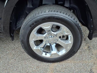 2025 RAM 1500 Lone Star Crew Cab 4x4 5'7" Box