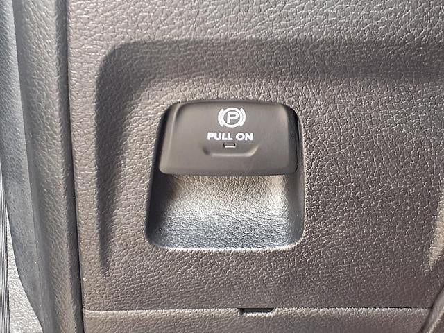 2025 RAM 1500 Warlock Crew Cab 4x4 5'7" Box
