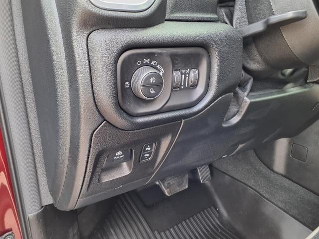 2022 RAM 1500 Laramie Crew Cab 4x4 5'7" Box