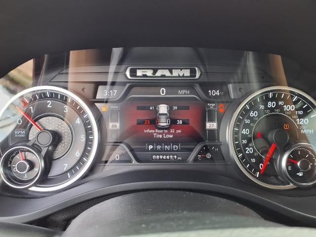 2022 RAM 1500 Laramie Crew Cab 4x4 5'7" Box