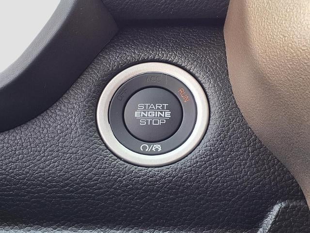 2022 RAM 1500 Laramie Crew Cab 4x4 5'7" Box