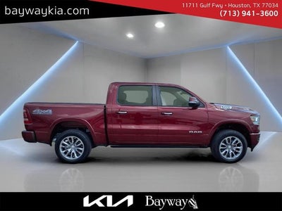 2022 RAM 1500 Laramie Crew Cab 4x4 5'7" Box