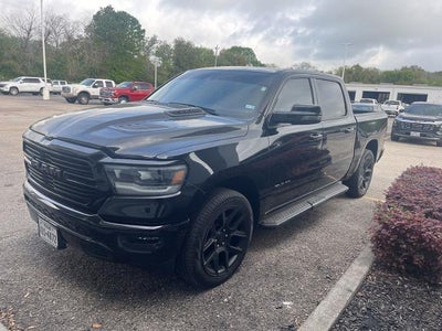 2023 RAM 1500 Laramie Crew Cab 4x4 5'7" Box