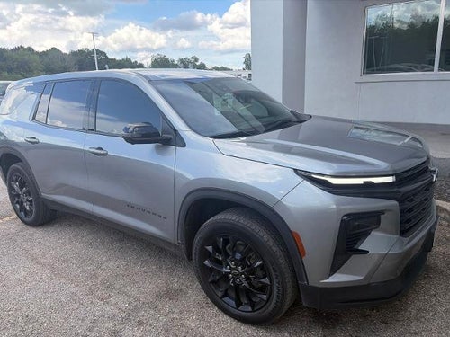 2024 Chevrolet Traverse LS