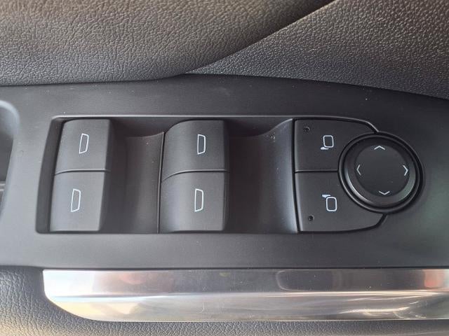 2024 Chevrolet Traverse LS