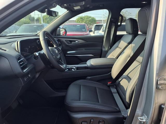 2027 Chevrolet Traverse LT - Photo 13