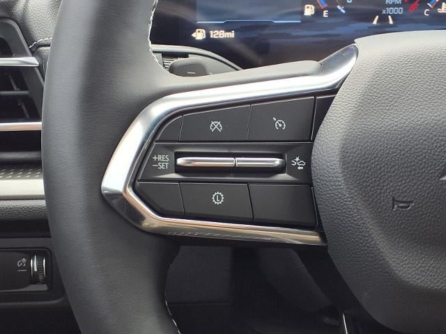 2027 Chevrolet Traverse LT - Photo 11