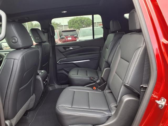 2027 Chevrolet Traverse LT - Photo 14