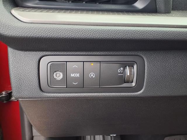 2027 Chevrolet Traverse LT - Photo 9