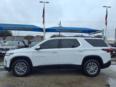 2022 Chevrolet Traverse LT Cloth