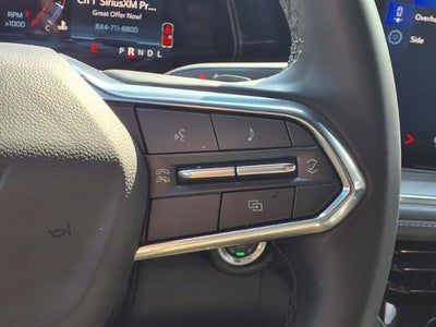 2025 Chevrolet Suburban LT