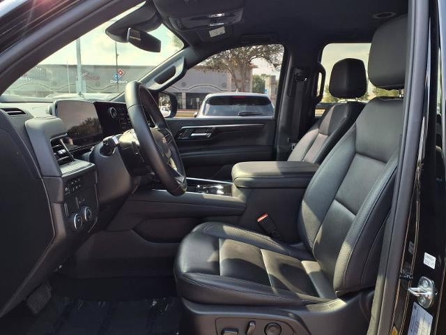 2025 Chevrolet Suburban LT