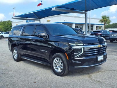 2025 Chevrolet Suburban LT