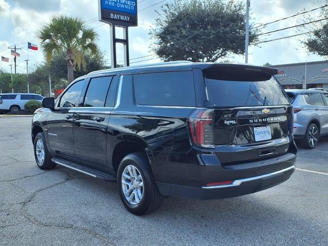 2025 Chevrolet Suburban LT