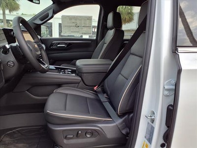 2025 Chevrolet Suburban Premier