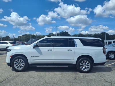 2023 Chevrolet Suburban Premier