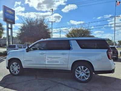 2022 Chevrolet Suburban High Country