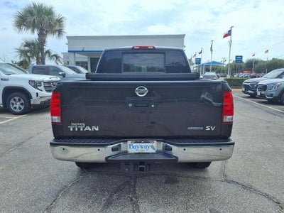 2014 Nissan Titan SV