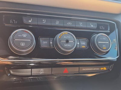 2023 Volkswagen Atlas Cross Sport 3.6L V6 SEL Premium R-Line