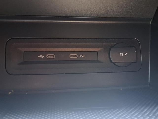 2023 Volkswagen Atlas Cross Sport 3.6L V6 SEL Premium R-Line