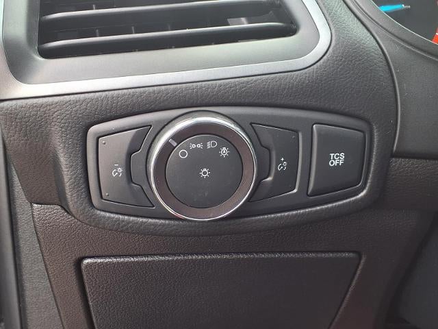 2020 Ford Edge SE