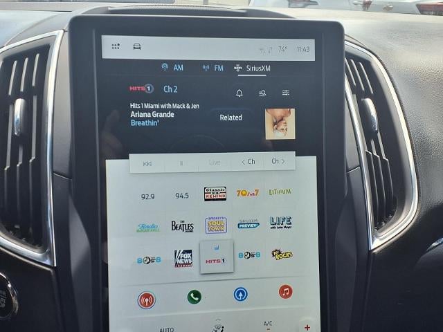 2022 Ford Edge Titanium