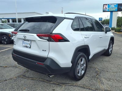 2025 Toyota RAV4 XLE