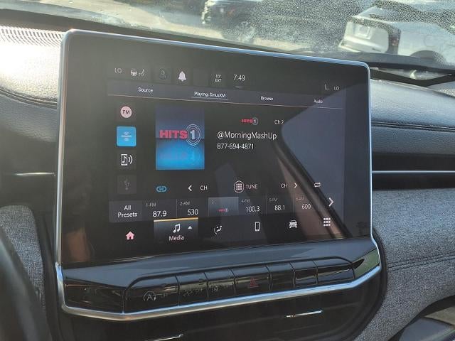 2022 Jeep Compass Latitude FWD