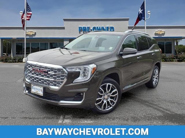 2023 GMC Terrain Denali AWD's photo