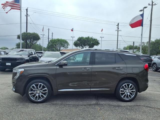 2023 GMC Terrain Denali
