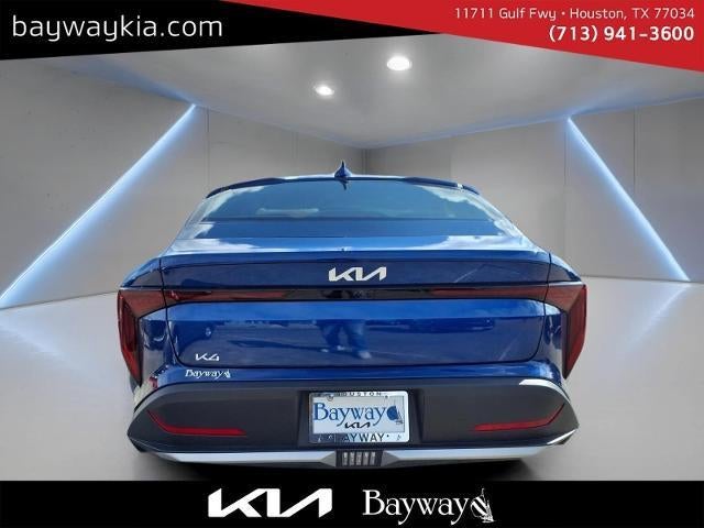 2025 Kia K4 LXS