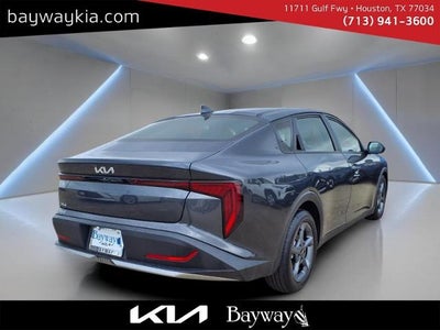 2025 Kia K4 LXS