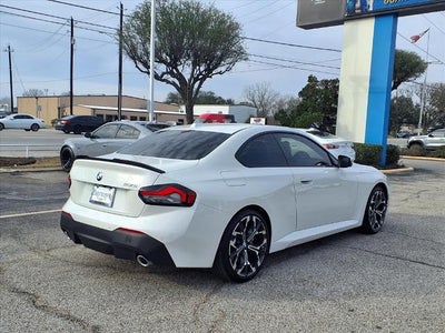 2025 BMW 2 Series 230i