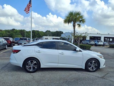 2022 Nissan Sentra SV Xtronic CVT