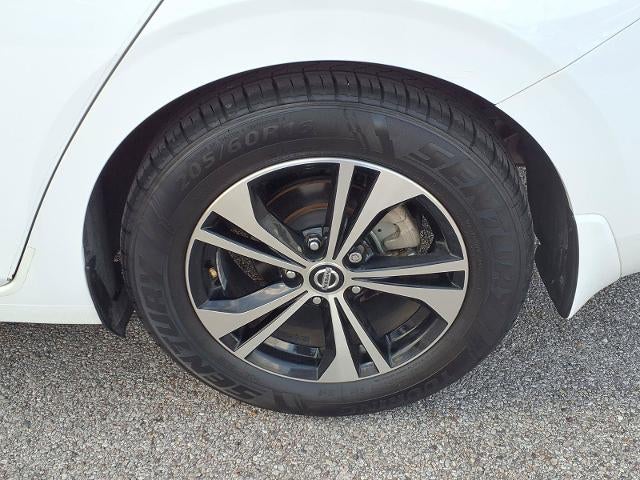 2022 Nissan Sentra SV Xtronic CVT
