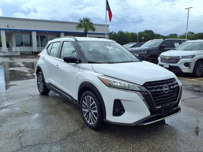 2024 Nissan Kicks SR