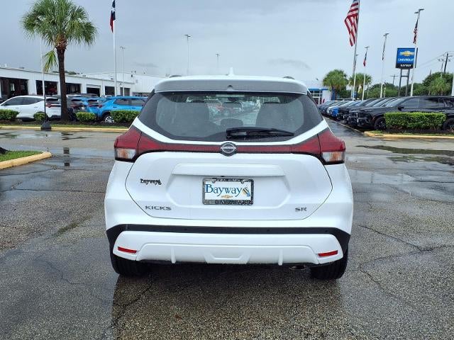 2024 Nissan Kicks SR