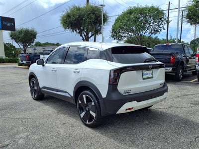 2025 Nissan Kicks SR Intelligent AWD