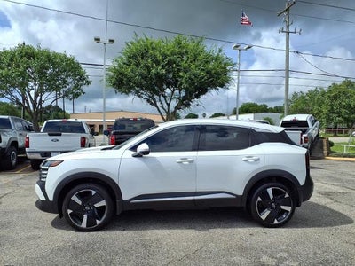 2025 Nissan Kicks SR Intelligent AWD