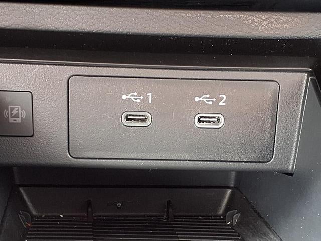 2025 Nissan Kicks SR Intelligent AWD