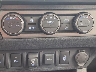 2022 Toyota Tacoma 4WD SR