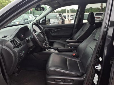 2022 Honda Pilot 2WD Touring 7 Passenger