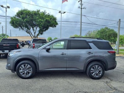 2025 Nissan Pathfinder SV FWD